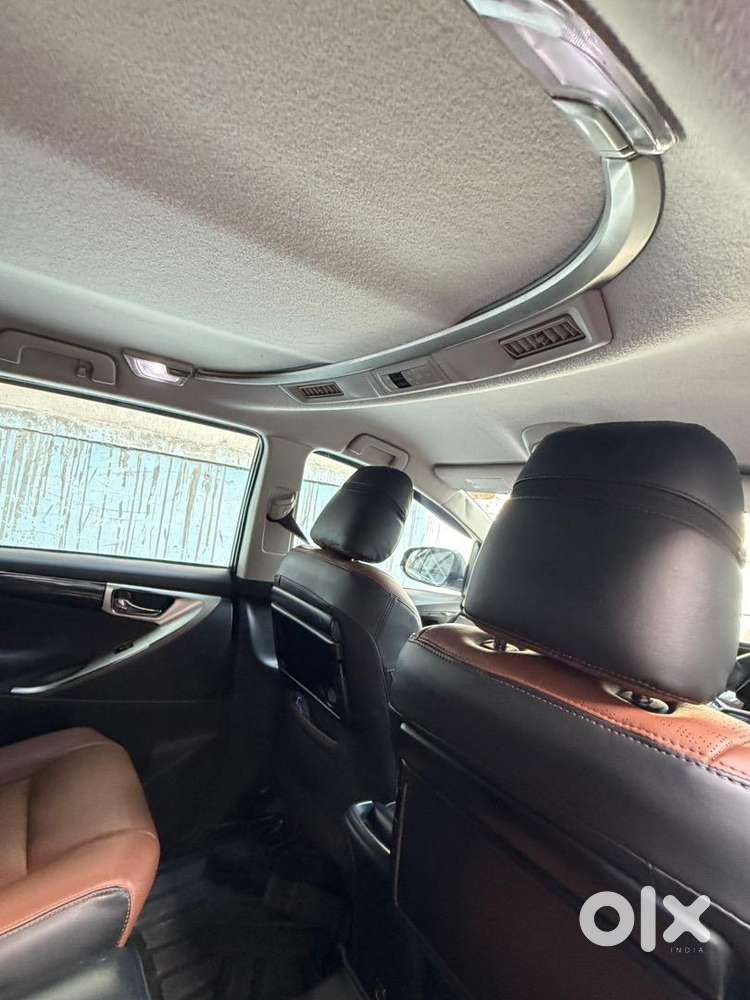Toyota Innova Crysta Diesel Well Maintained