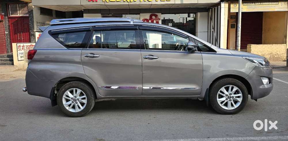 Toyota Innova Crysta 2.4 V, 2018, Diesel