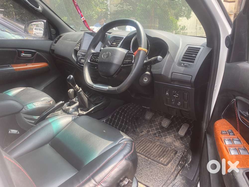 Toyota Fortuner Legender Diesel 4x4