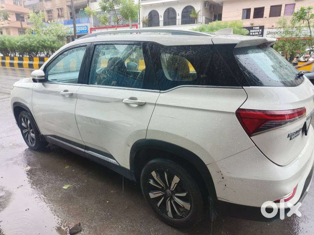 Mg Hector Plus 1.5 Sharp Turbo Cvt 6 Str, 2021, Petrol
