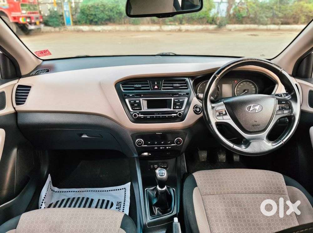 Hyundai I20 Sportz 1.4 At Vtvt, 2014, Petrol