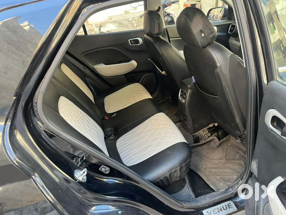 2024 Hyundai Venue Petrol Manual