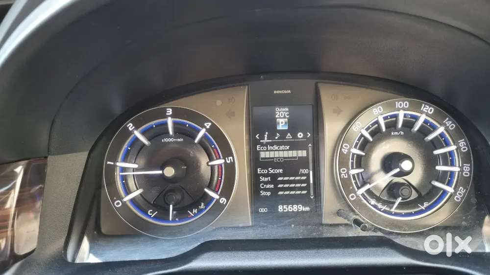 Toyota Innova Crysta 2022 Diesel Well Maintained