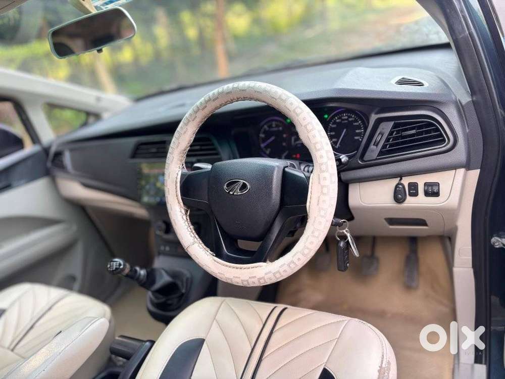 Mahindra Marazzo, 2019, Diesel