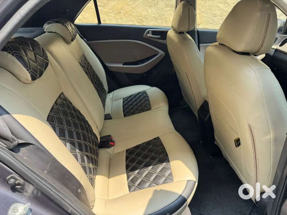 Hyundai Elite I20 Cng Top Model (asta Optional) First Owner