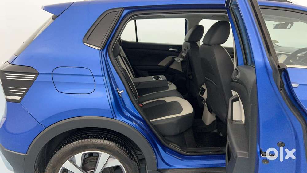 Volkswagen Taigun Topline 1.0 Tsi At (electric Seats), 2023, Petrol