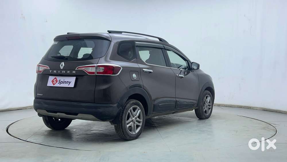 Renault Triber Rxz, 2021, Petrol