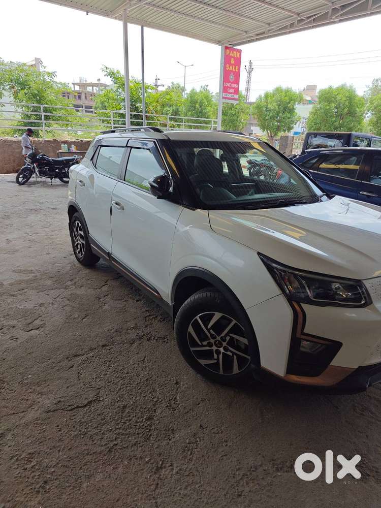 XUV400 39.5KW - Photo 2