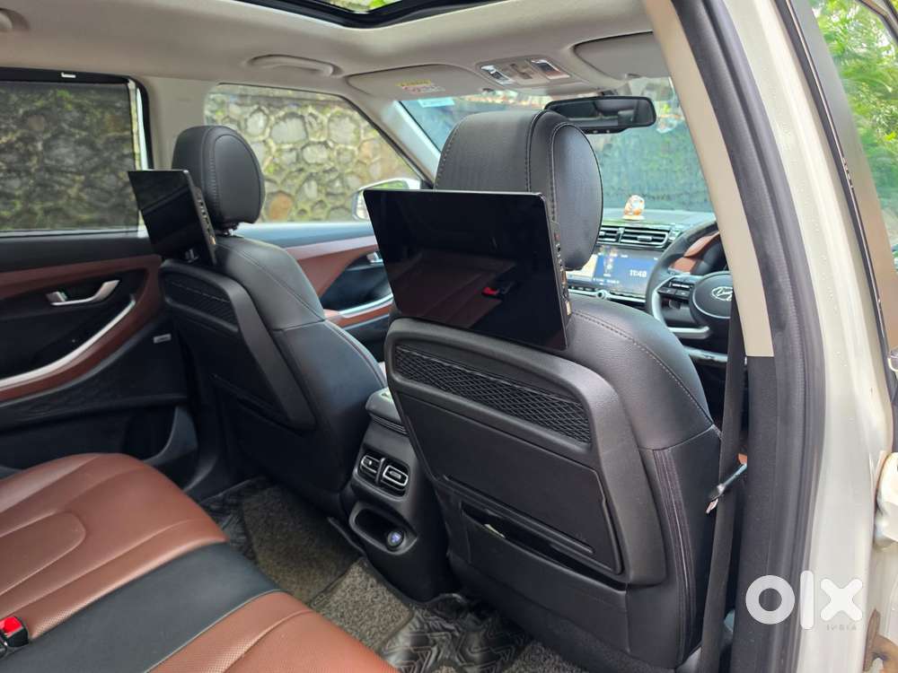 Hyundai Alcazar 1.5 Tdct Signature (o) 7s Petrol, 2023, Petrol