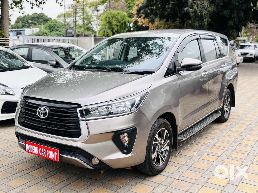 Toyota Innova Crysta 2.4 G Plus Mt 7 Str, 2021, Diesel