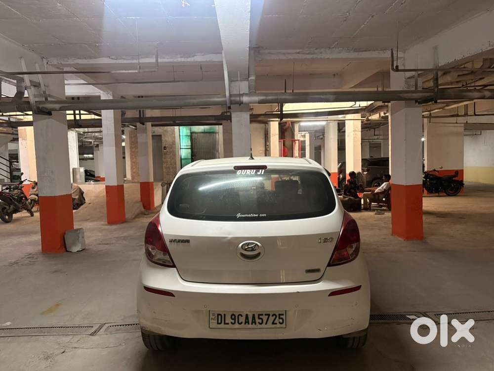 Hyundai I20 Asta Petrol 2014