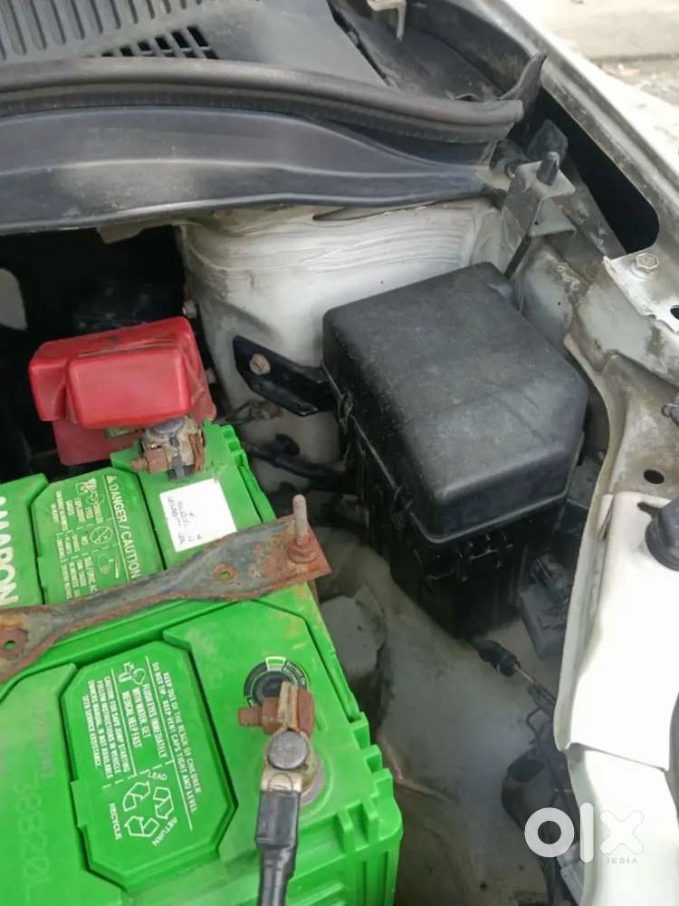 Maruti Suzuki Swift 2009 Petrol 99972 Km Driven