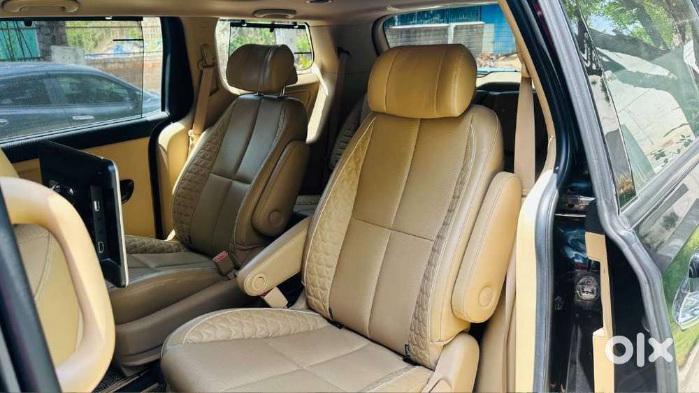 Kia Carnival Limousine Plus 7 Str, 2021, Diesel