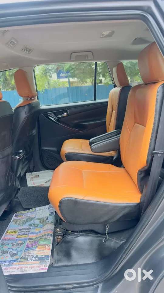 Toyota Innova Crysta [2020-ongoing] 2.4 Gx 7 Str, 2017, Diesel