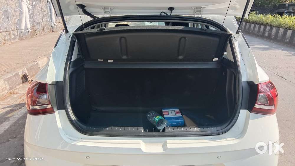 Hyundai I20 Asta (o) 1.2 Mt, 2023, Petrol