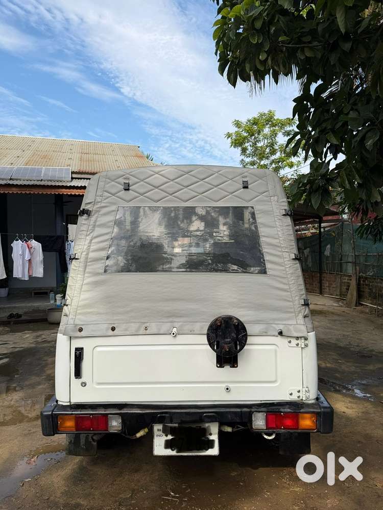 Maruti Suzuki Gypsy 2013