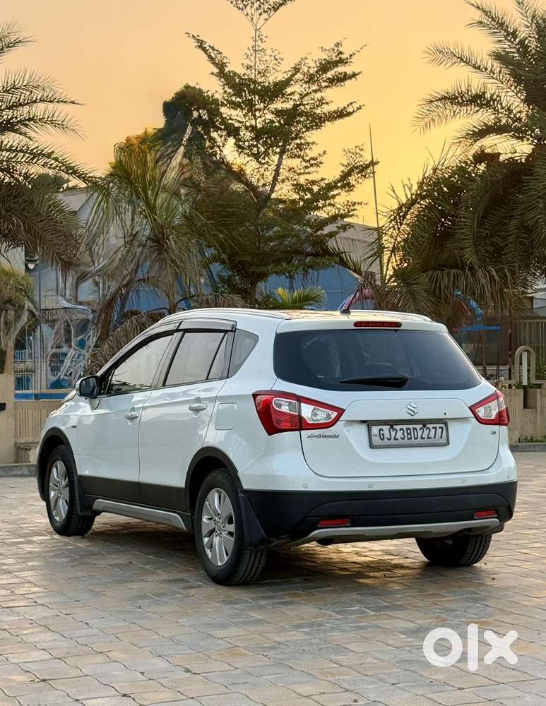 Maruti Suzuki S-cross Zeta 1.6, 2015, Diesel