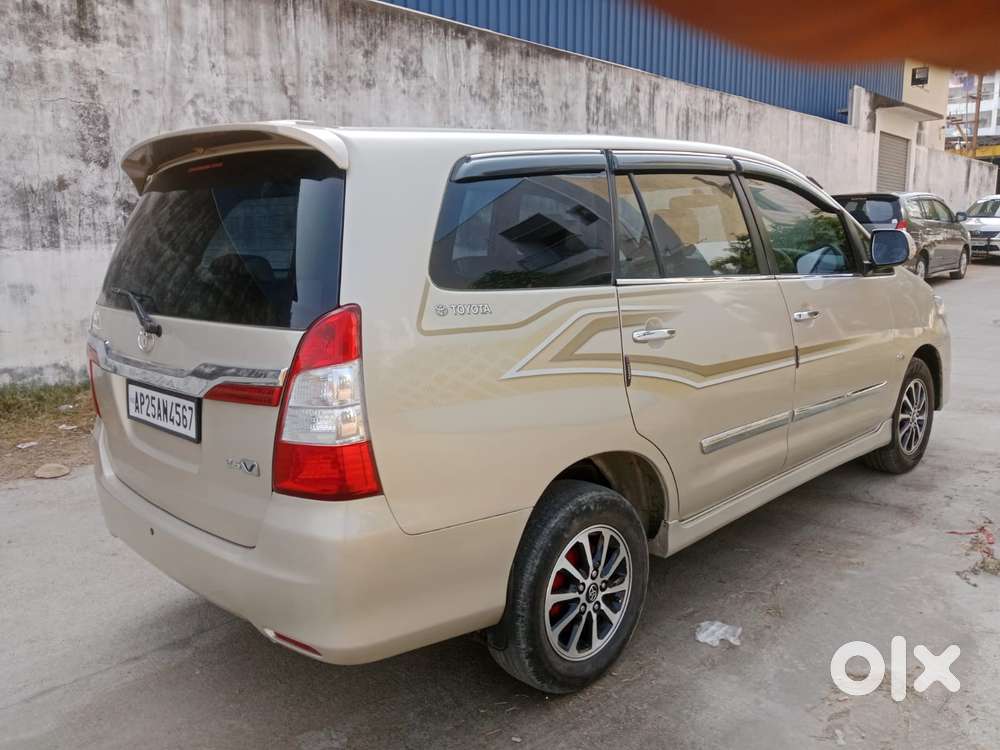 Toyota Innova [2013-2016] 2.5 V Diesel 7 Str, 2013, Diesel