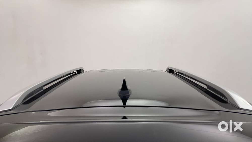 Maruti Suzuki Vitara Brezza 1.5 Zxi Plus Dual Tone, 2022, Petrol