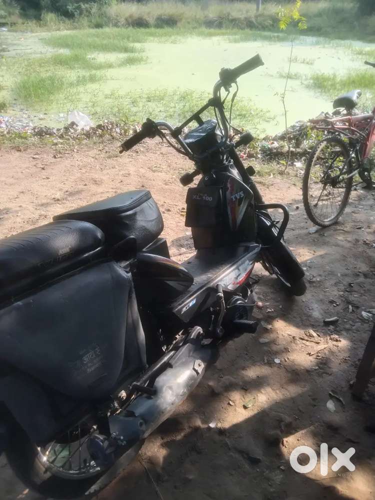 TVS XL100 Heavy Duty 2022 Petrol Scooter