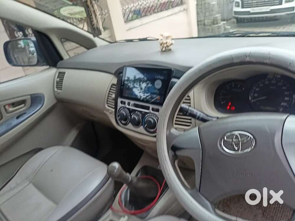 Toyota Innova Gx 2012 Petrol
