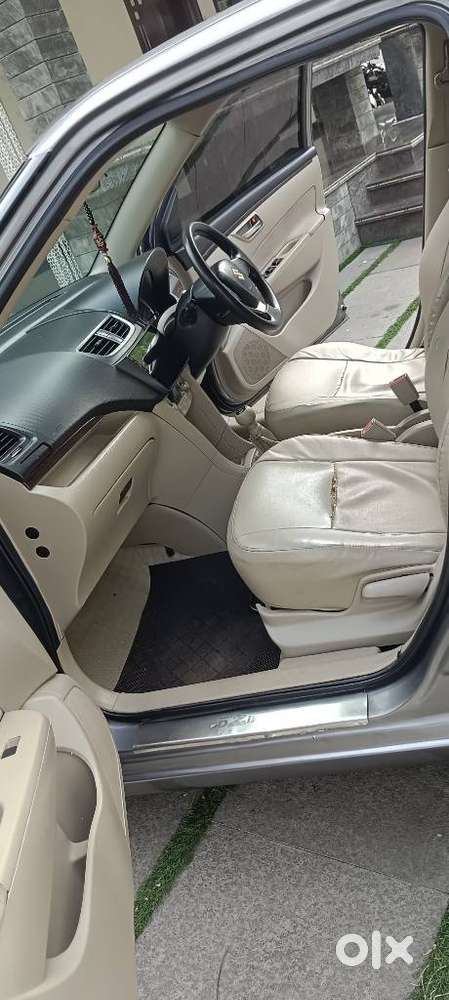 Maruti Suzuki Swift Dzire 2012-2015 Zdi, 2013, Diesel