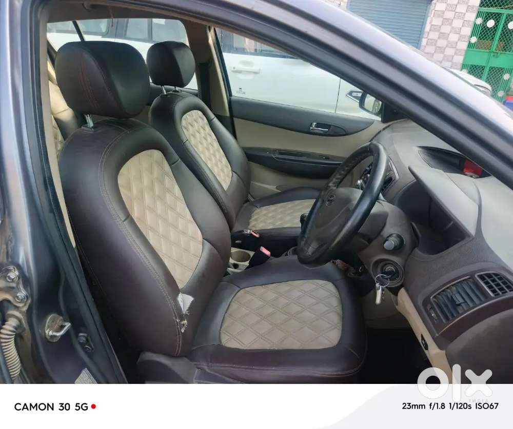 Hyundai I20 2009 Cng & Petrol 188505 Km Driven...