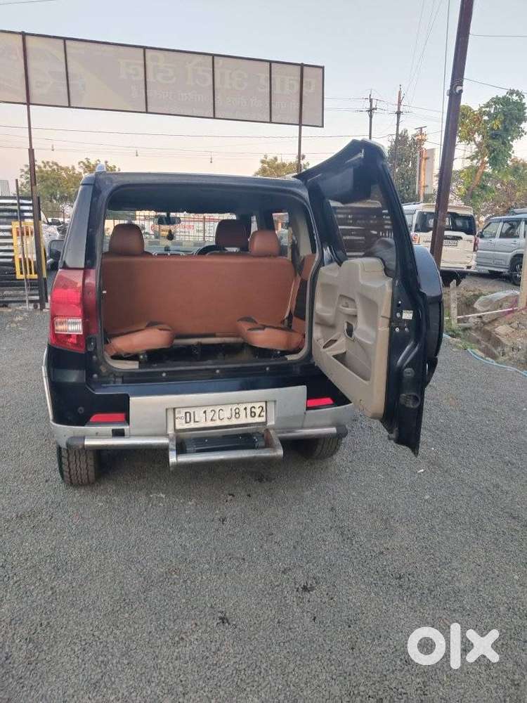 Mahindra Tuv 300 Mhawk100 T8, 2016, Diesel