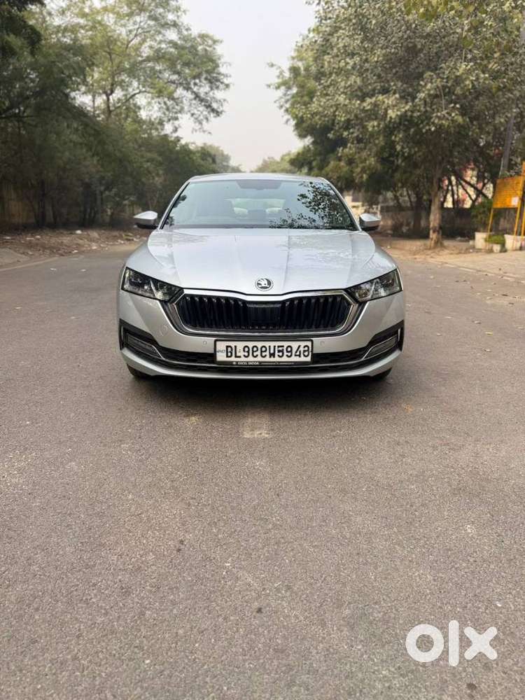 Skoda Octavia 2.0 L K Tsi At, 2022, Petrol