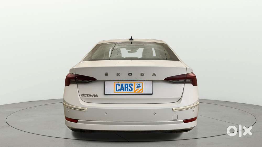 Skoda Octavia 2.0 Style Tsi At, 2022, Petrol