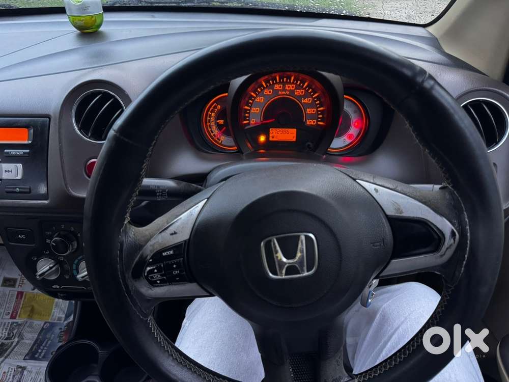 Honda Brio Petrol 2013