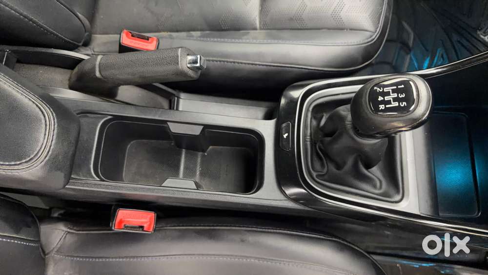 Tata Altroz 1.2 Xza Plus Dark Edition Dct, 2022, Diesel
