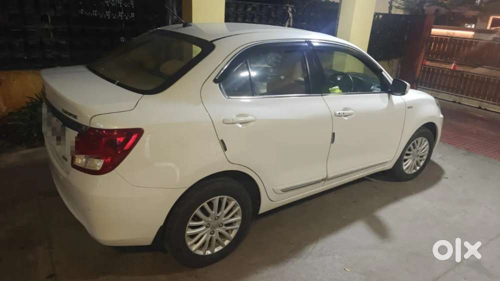 Maruti Suzuki Swift Dzire 1.3 Zxi, 2018, Petrol