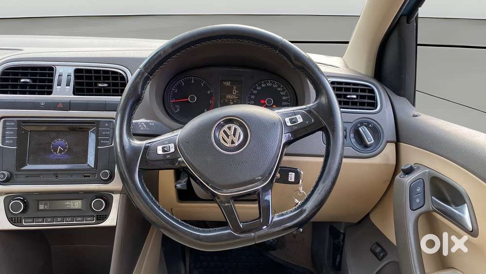 Volkswagen Vento 2013-2015 1.6 Highline, 2016, Petrol