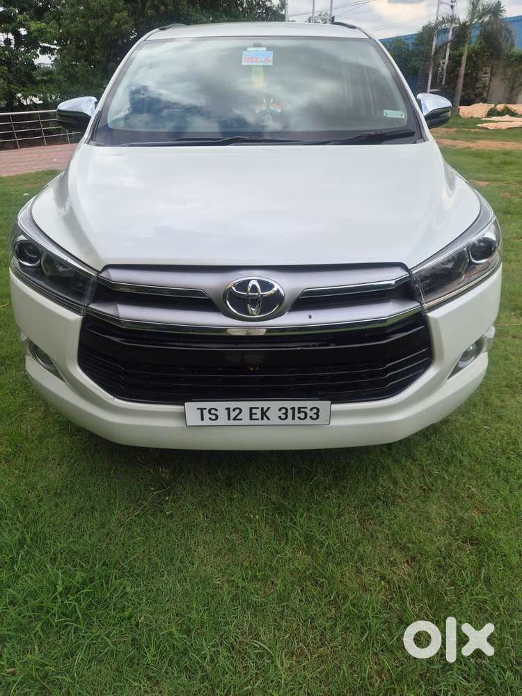 Toyota Innova Crysta 2.8z Automatic, 2018, Diesel