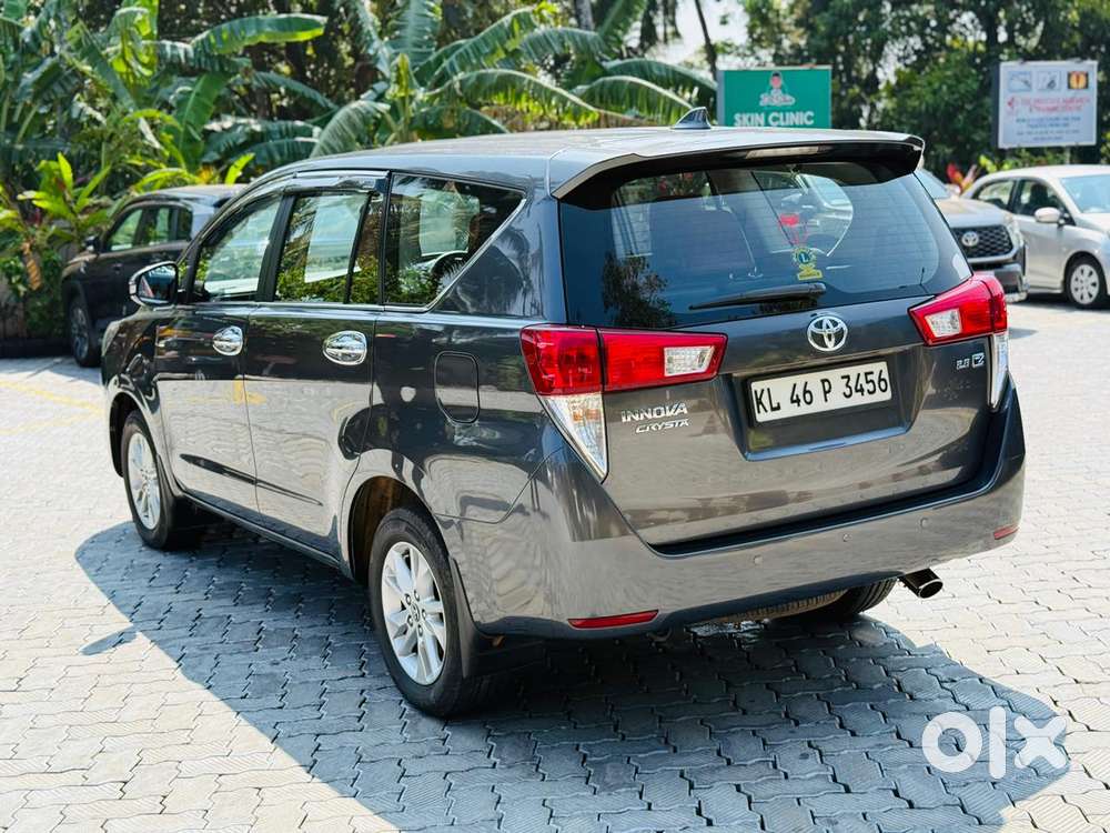 Toyota Innova Crysta 2.8 Gx At, 2016, Diesel