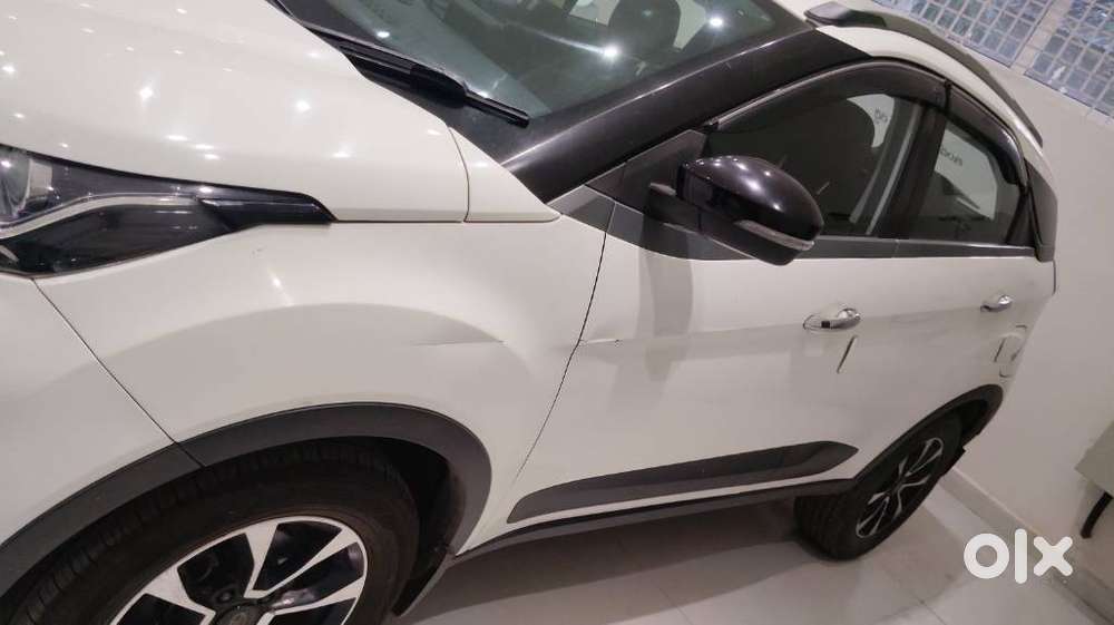 Tata Nexon 1.2 Revotron Xza Plus, 2020, Petrol