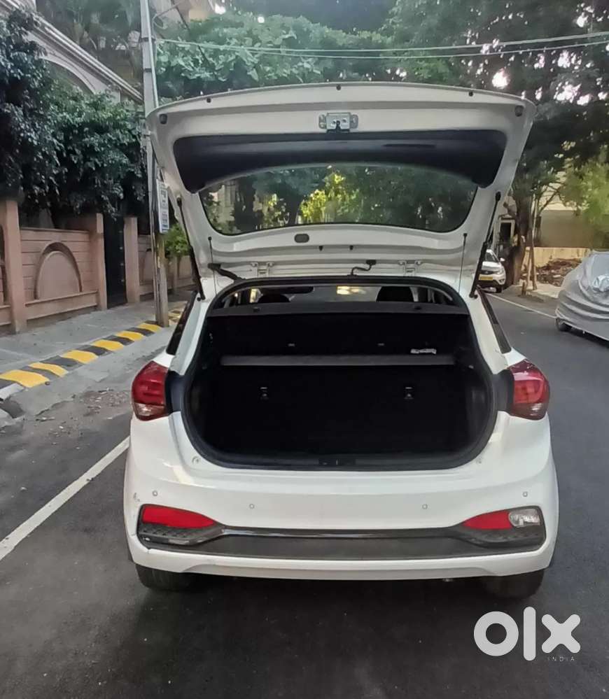Hyundai Elite I20 Asta Option, 2019, Petrol