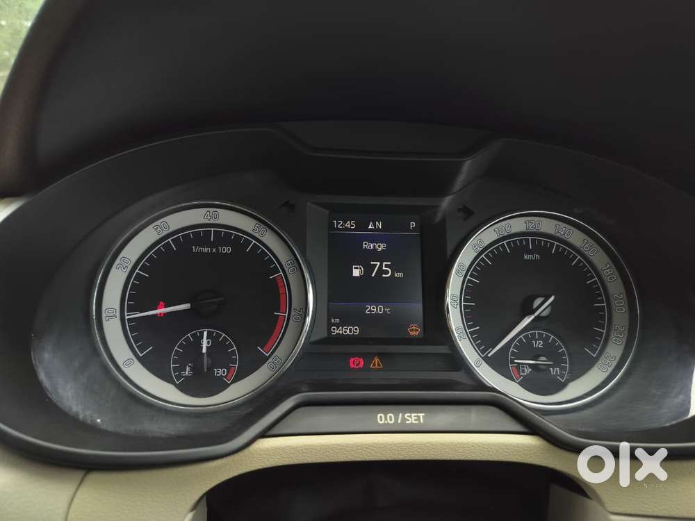 Skoda Octavia 1.8 Tsi Style Plus At, 2017, Petrol