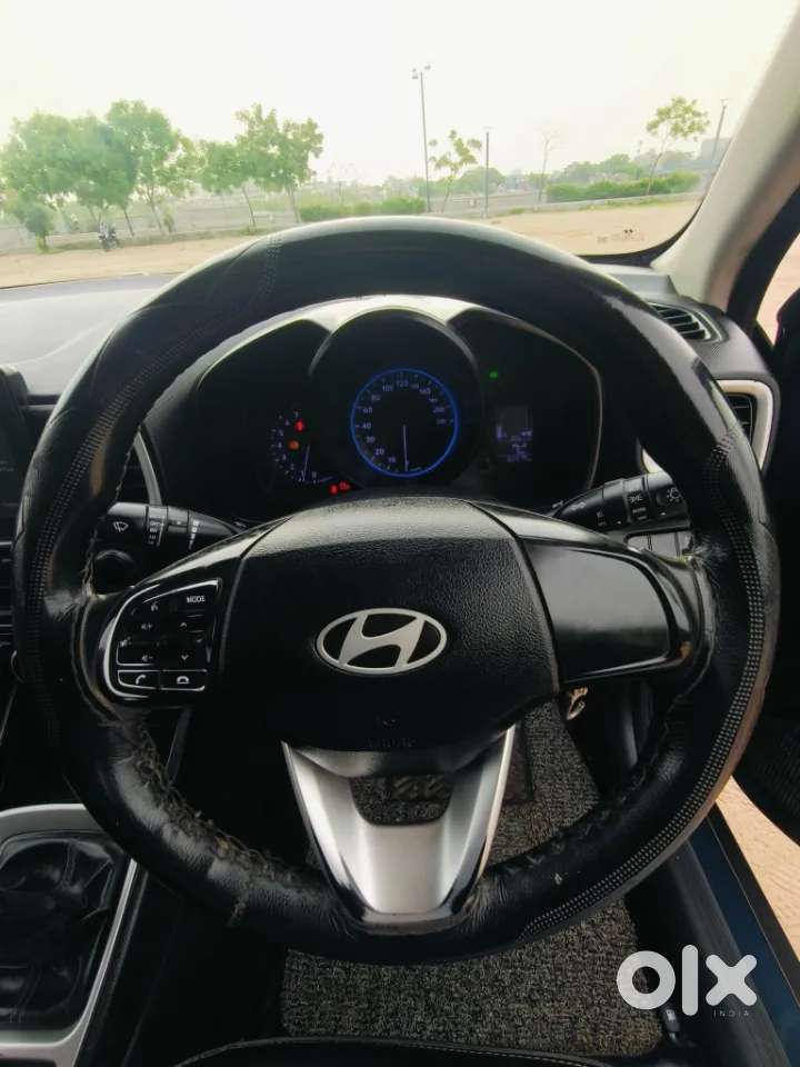 Hyundai Venue 1.2 S Plus, 2021, Petrol