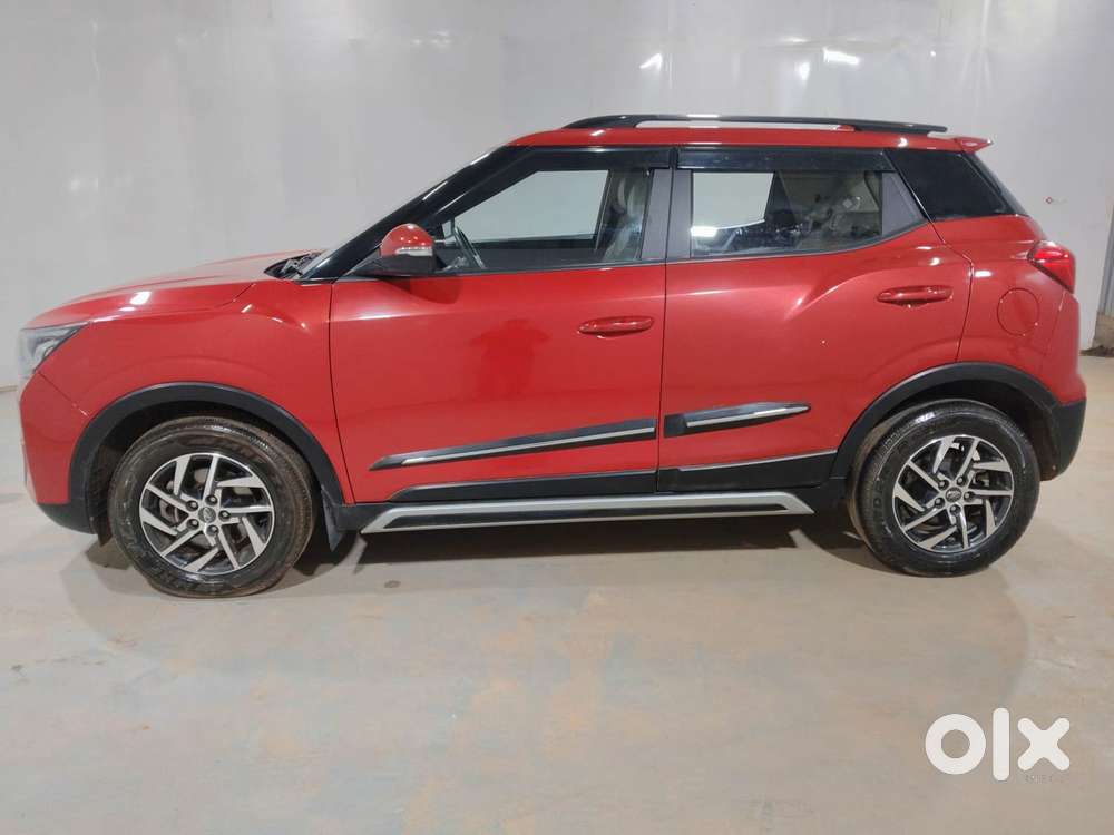 Mahindra Xuv300 W8 (o) 1.5 Diesel Amt, 2022, Diesel