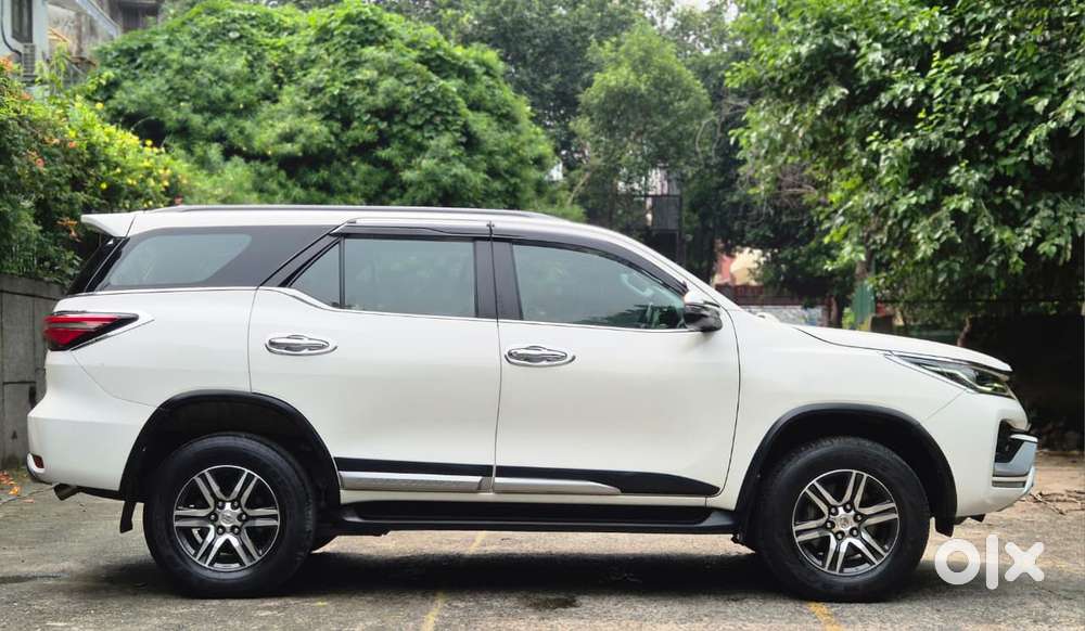 Toyota Fortuner 4x2 At 2.8 Diesel, 2021, Diesel