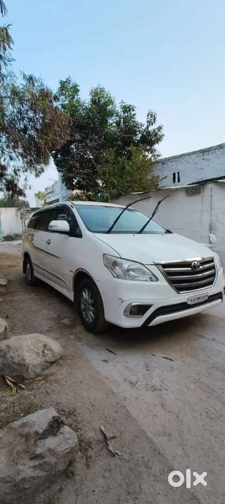 Innova White Colour