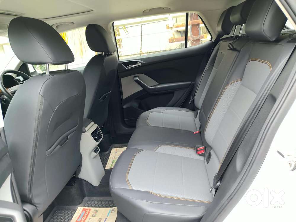 Skoda Kushaq 1.0 Tsi Style At, 2023, Petrol