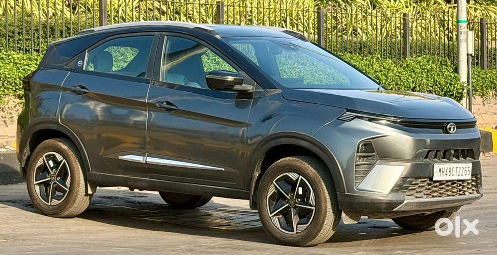 Tata Nexon, 2023, Petrol