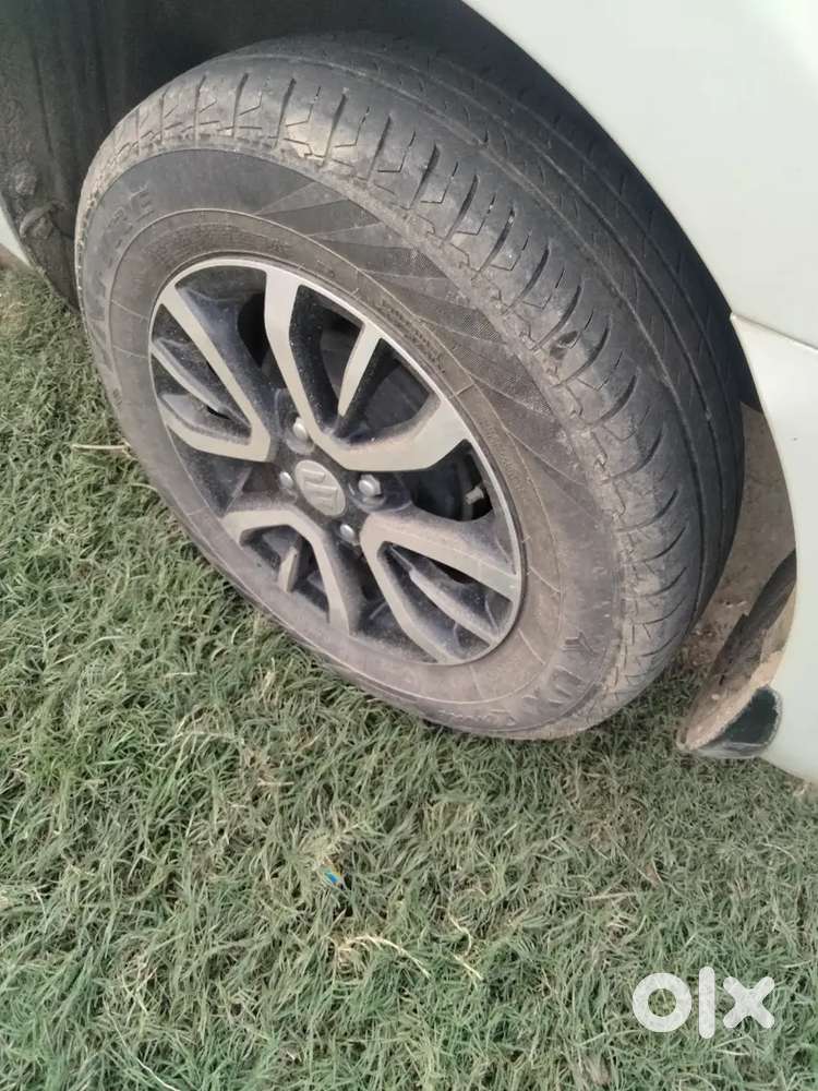 Maruti Suzuki Dzire 2022 Petrol 41000 Km Driven