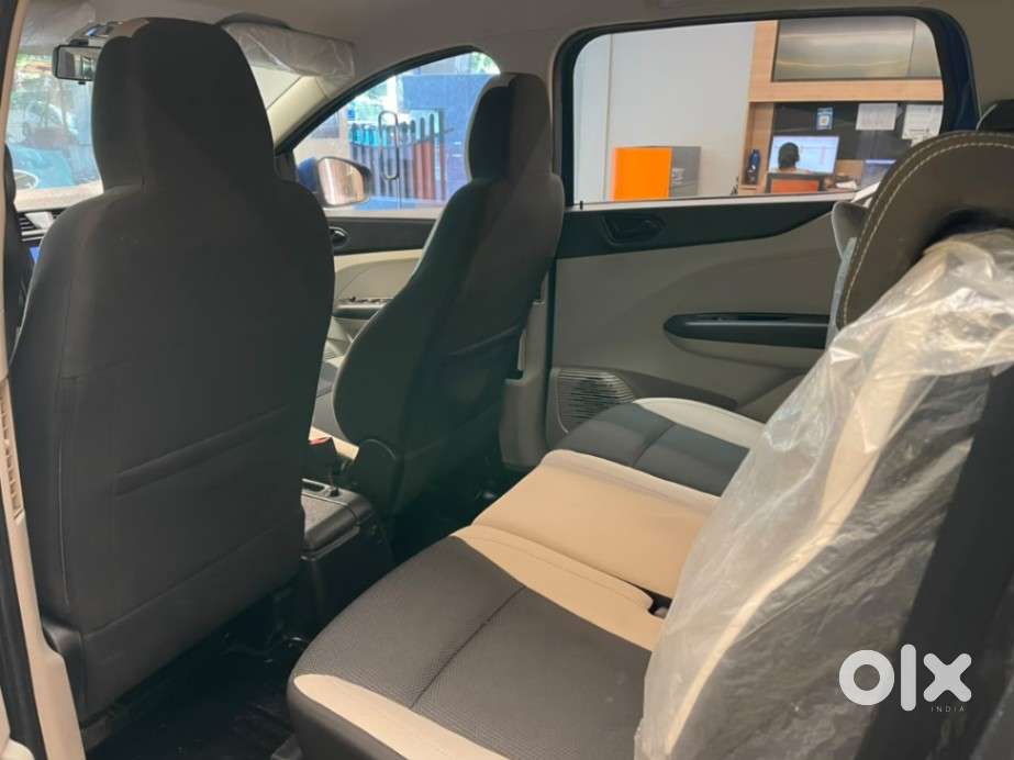 Renault Triber Rxt, 2019, Petrol