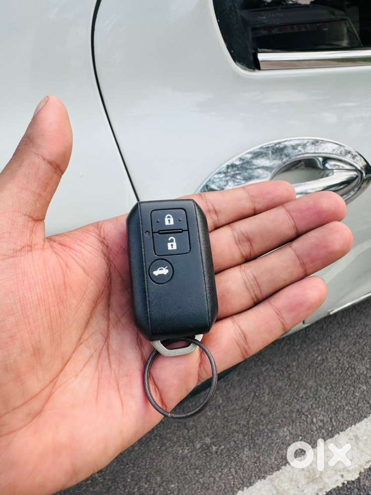 Maruti Suzuki Swift Dzire 2018 Zdi Top Model 28kmpl Mileage Deta Hai