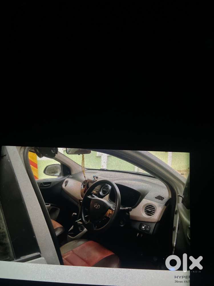 Hyundai Xcent 2017 Year Ola Uber Atteched