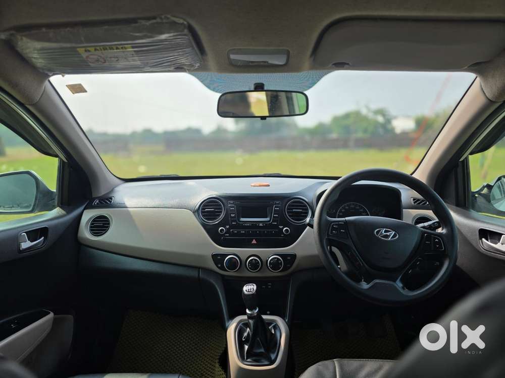 Hyundai Grand I10 Sportz, 2016, Petrol